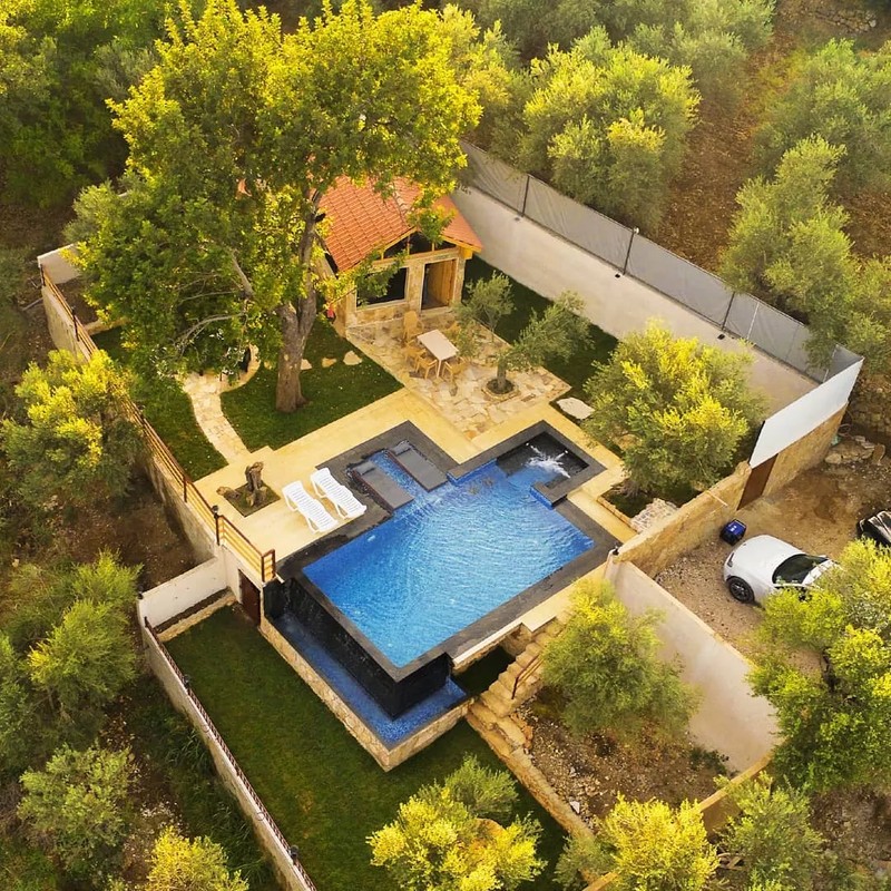 Cover Picture 2 Of HideAway 