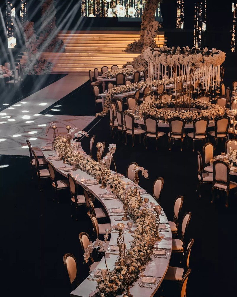 Cover Picture 1 Of Life Venue
