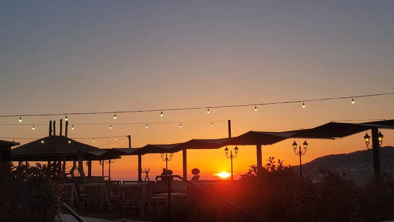 Cover Picture 1 Of Lavender Getaway