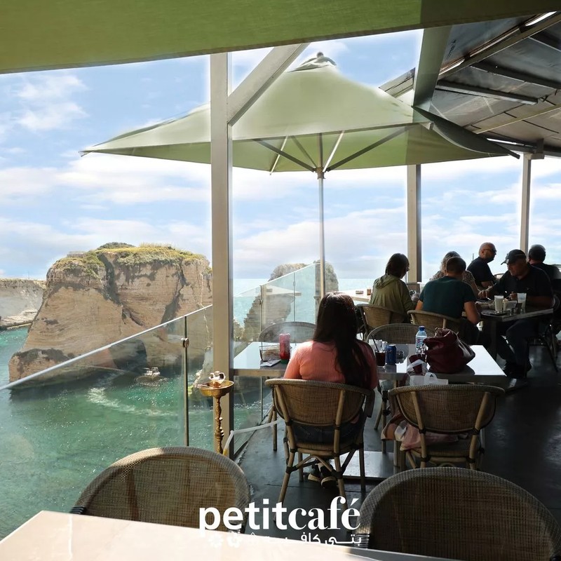 Cover Picture 2 Of Petit Café - Restaurant
