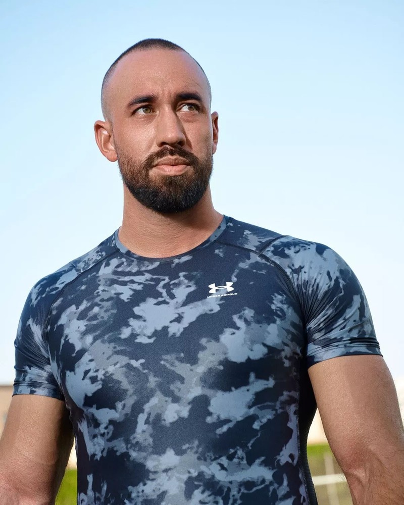 Cover Picture 2 Of Under armour