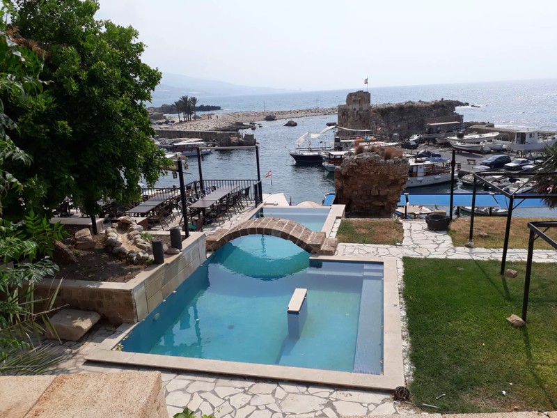 Cover Picture 2 Of Byblos Sur Mer