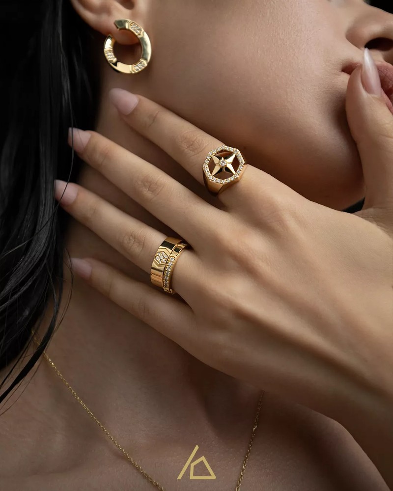 Cover Picture 2 Of Antoine Saliba World of Jewelry