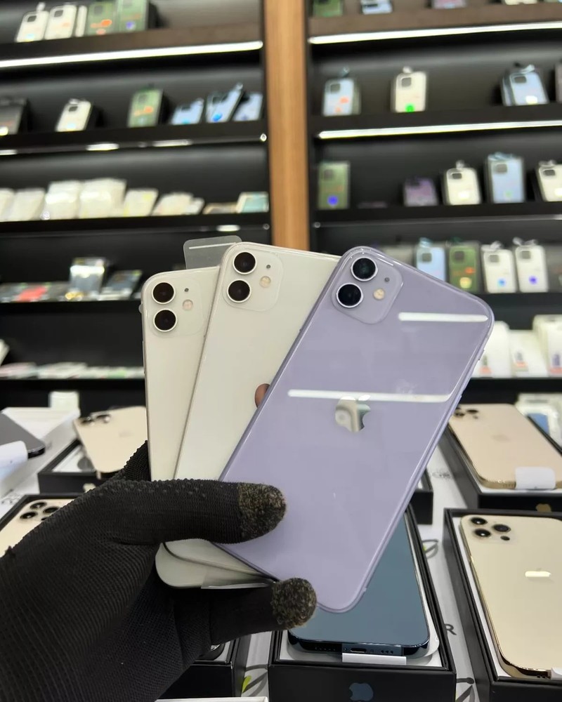 Cover Picture 1 Of Phone Corner
