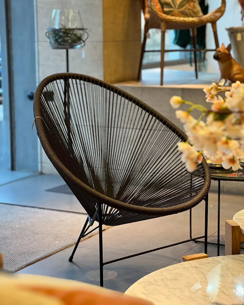 Cover Picture 1 Of Boutique du Monde