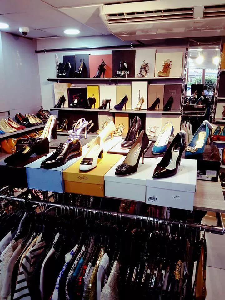 Cover Picture 1 Of GLOWBAL OUTLET STORES