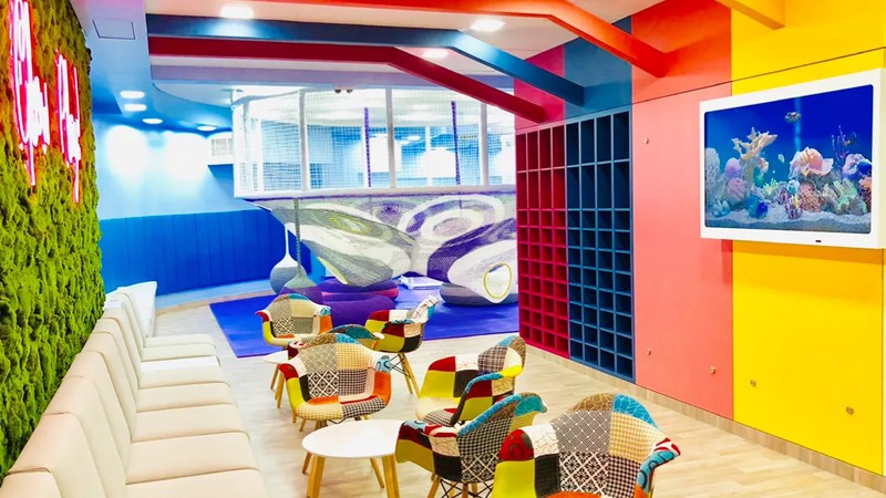 Cover Picture 2 Of Glow Kids Club