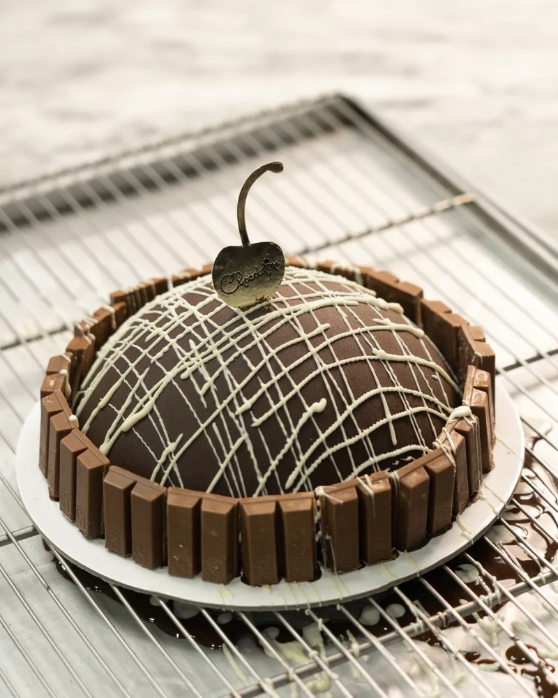 Cover Picture 1 Of Chocolatine