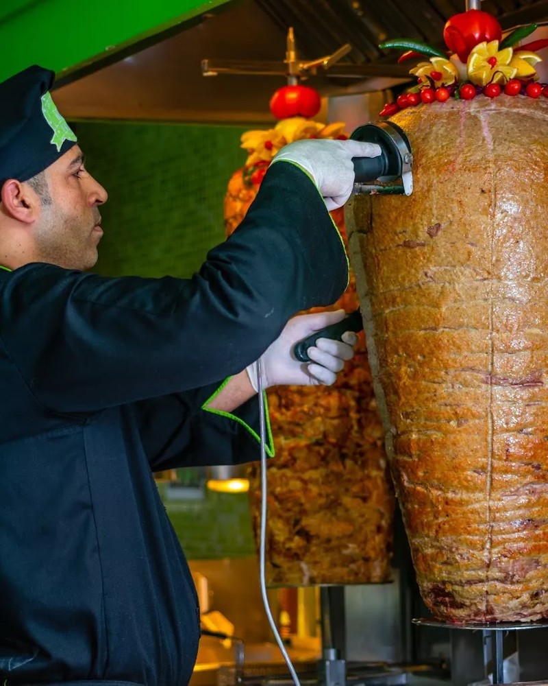 Cover Picture 1 Of KB Döner