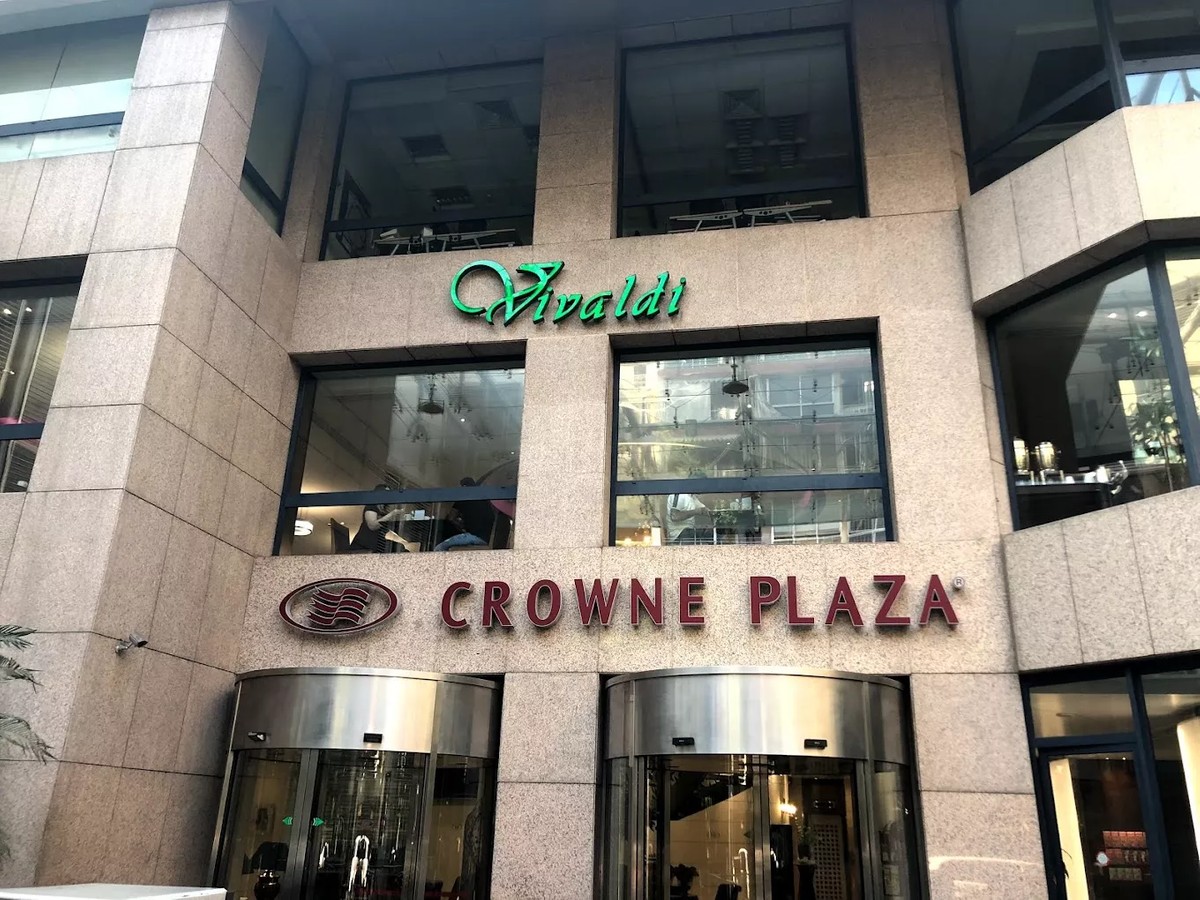 Crowne Plaza Beirut Hotel