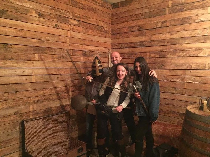 Cover Picture 1 Of Escape The Room