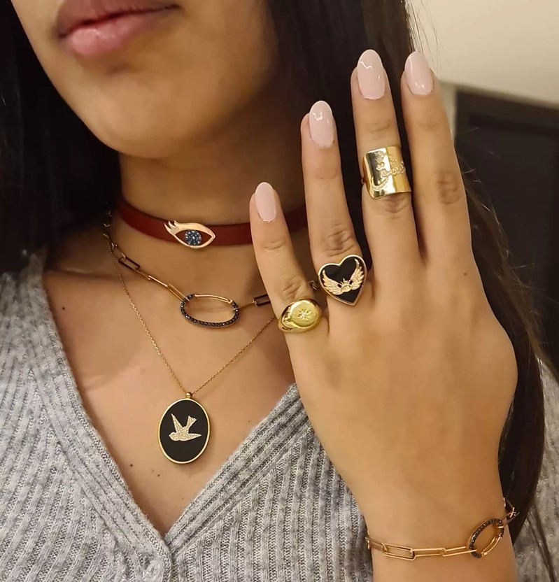 Cover Picture 2 Of Terina's Jewellery