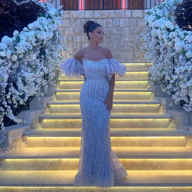 Cover Picture 1 Of Your Dress