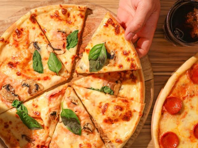 Cover Picture 2 Of Pizza e Pasta Lovers