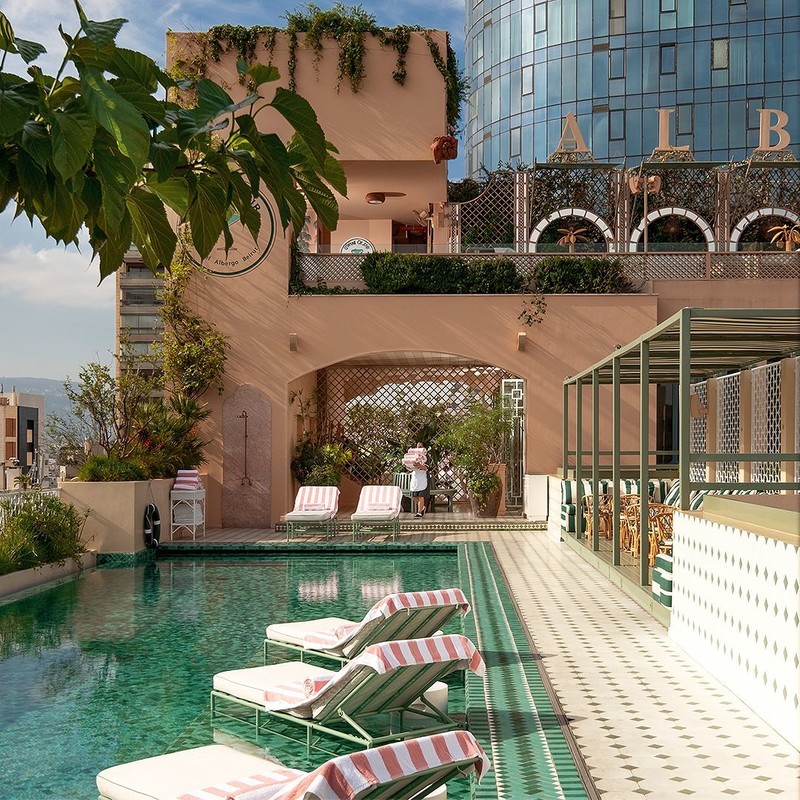 Cover Picture 1 Of Albergo 