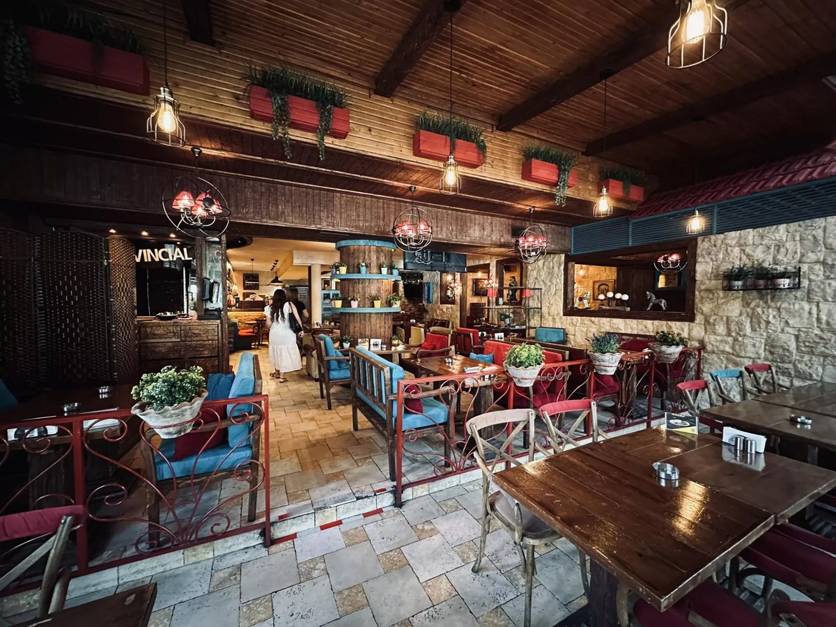 Provincial Resto - Café Restaurant