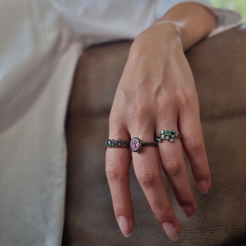Cover Picture 1 Of sigha bijoux