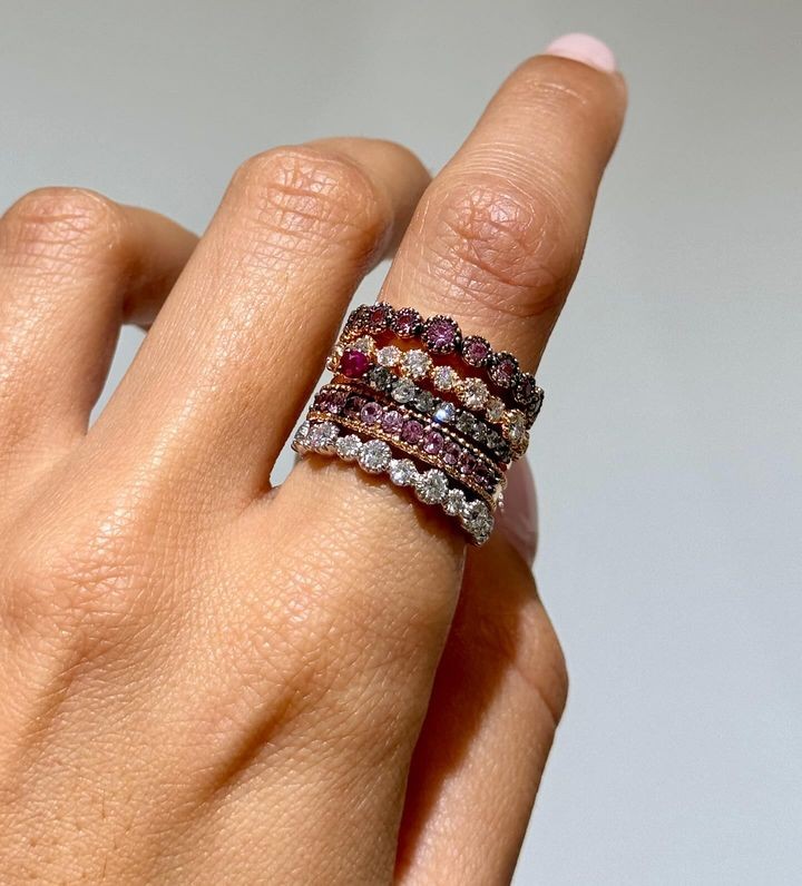 Cover Picture 2 Of sigha bijoux