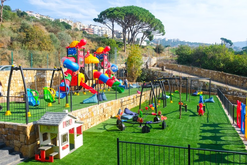 Cover Picture 1 Of PlayPop park