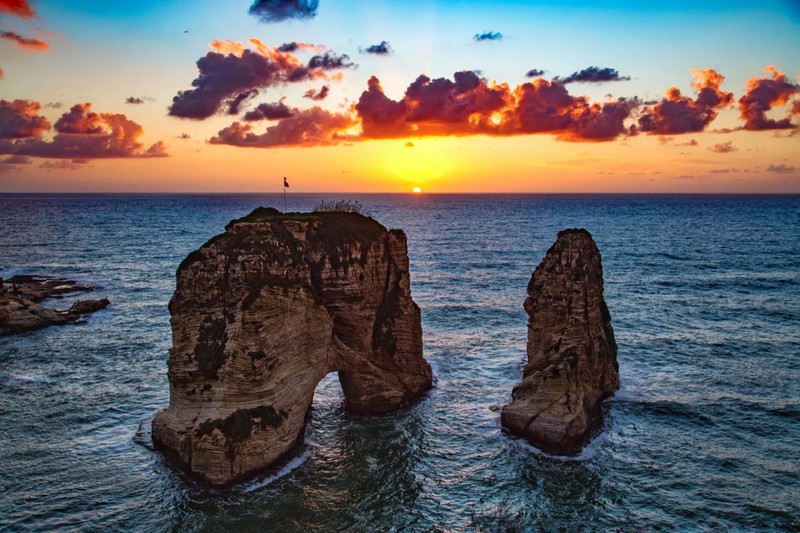 Cover Picture 1 Of LEB.guide