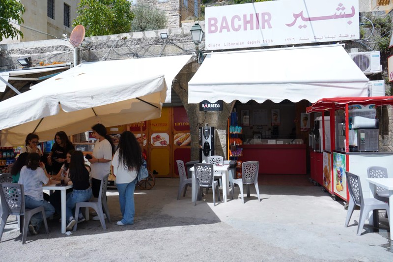 Cover Picture 2 Of Bachir Ice Cream