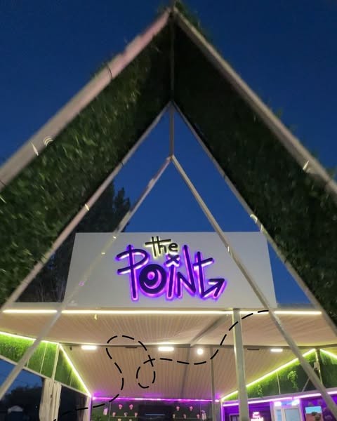 Cover Picture 1 Of The Point