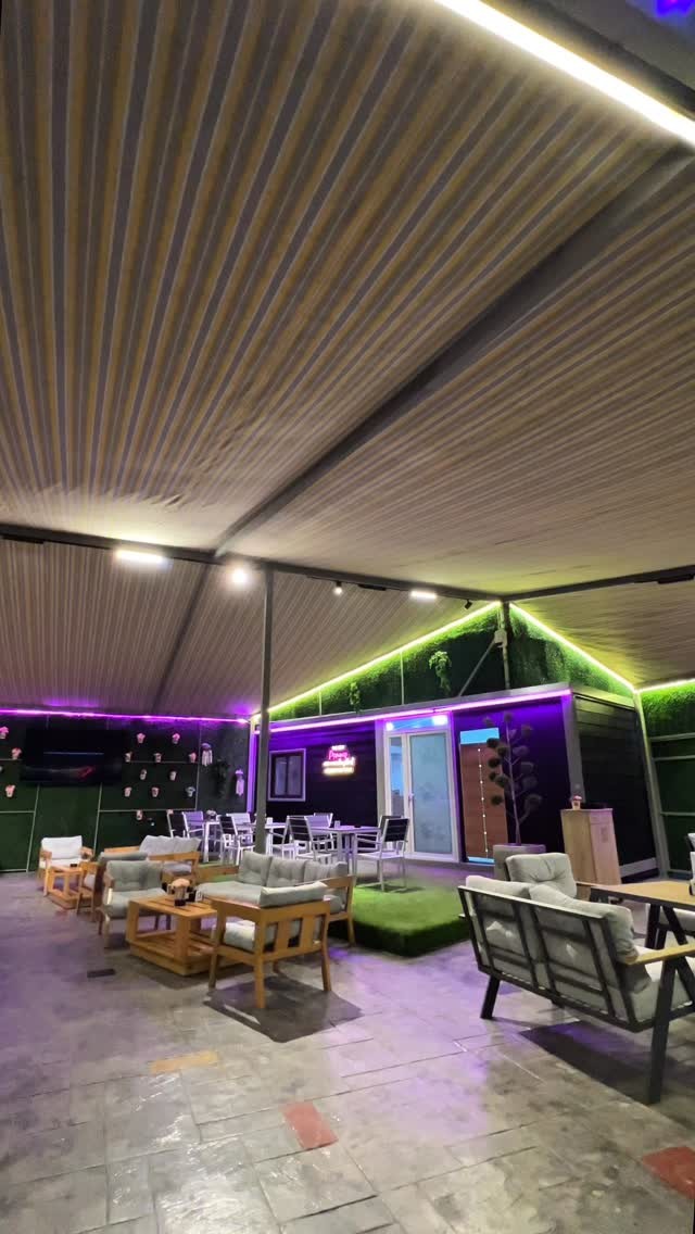 Cover Picture 2 Of The Point