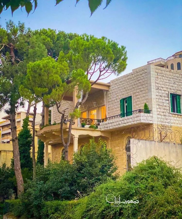 Cover Picture 2 Of Auberge Braidy