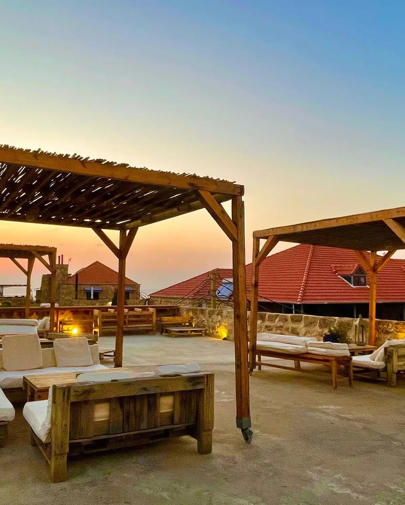 Cover Picture 2 Of Villa Paradiso