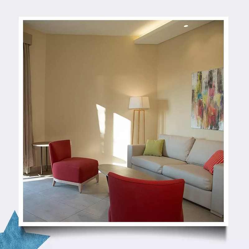 Cover Picture 4 Of Rest House Tyr Hotel & Resort