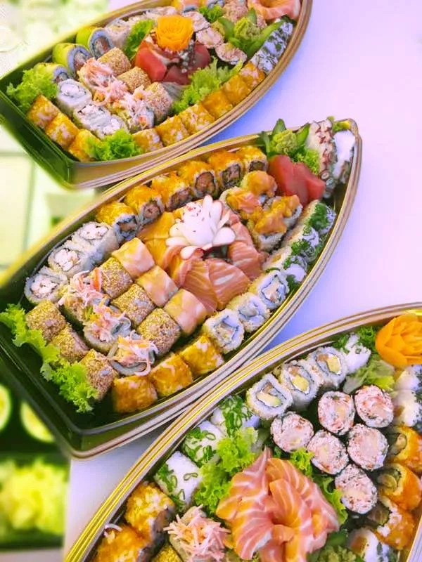 Cover Picture 2 Of Mon Maki A Moi