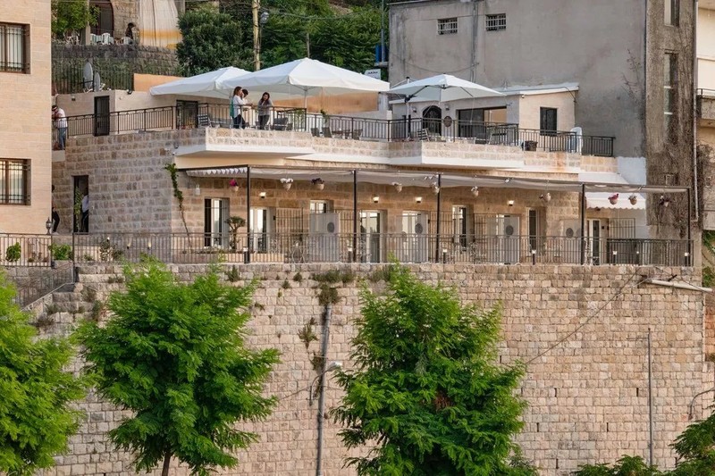 Cover Picture 1 Of Beit Lebbos