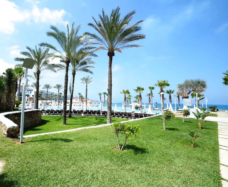 Cover Picture 1 Of Pangea Beach Resort