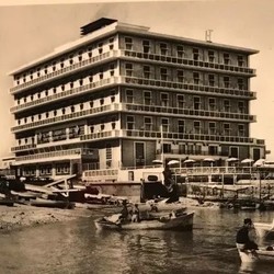 Profile Picture Of La Piscine - St Georges Yacht Club